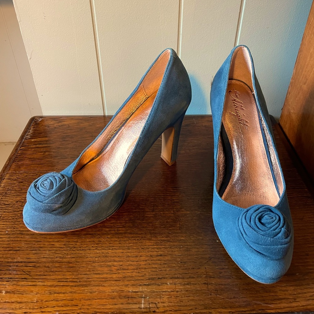 Anthropologie Miss Albright Melia. Sz 8. Teal Suede.